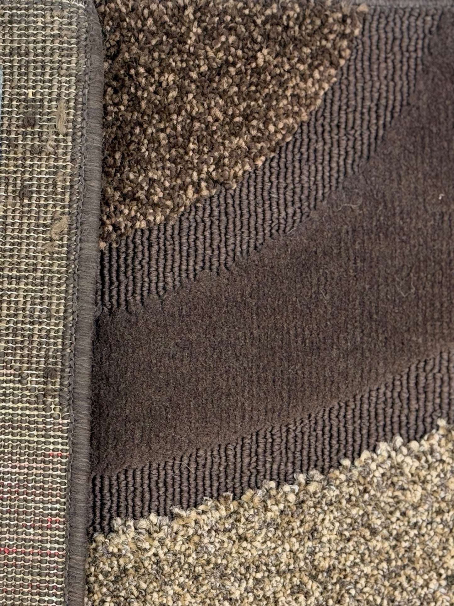 Modern Abstract Wave Pattern Rug in Brown and Cream | Size 160x220 cm (5.3x7.3 ft)