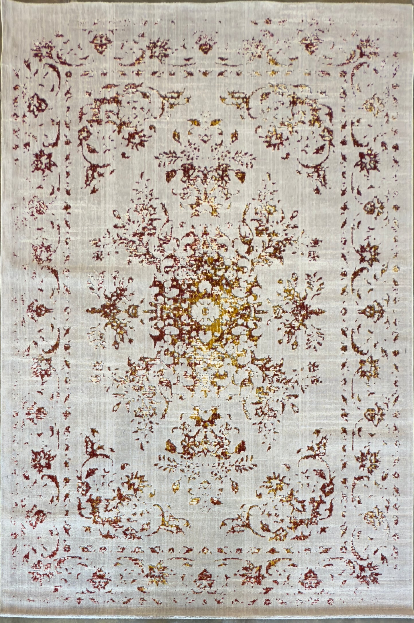 Elegant Distressed Floral Area Rug - Off-While Reddish Brown Gold - Size (6.7x9.6)ft