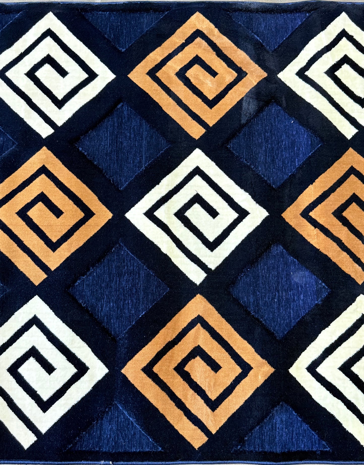 Chenille Rug Geometric Spiral Charm Size 125x170cm (4.1x5.7)ft