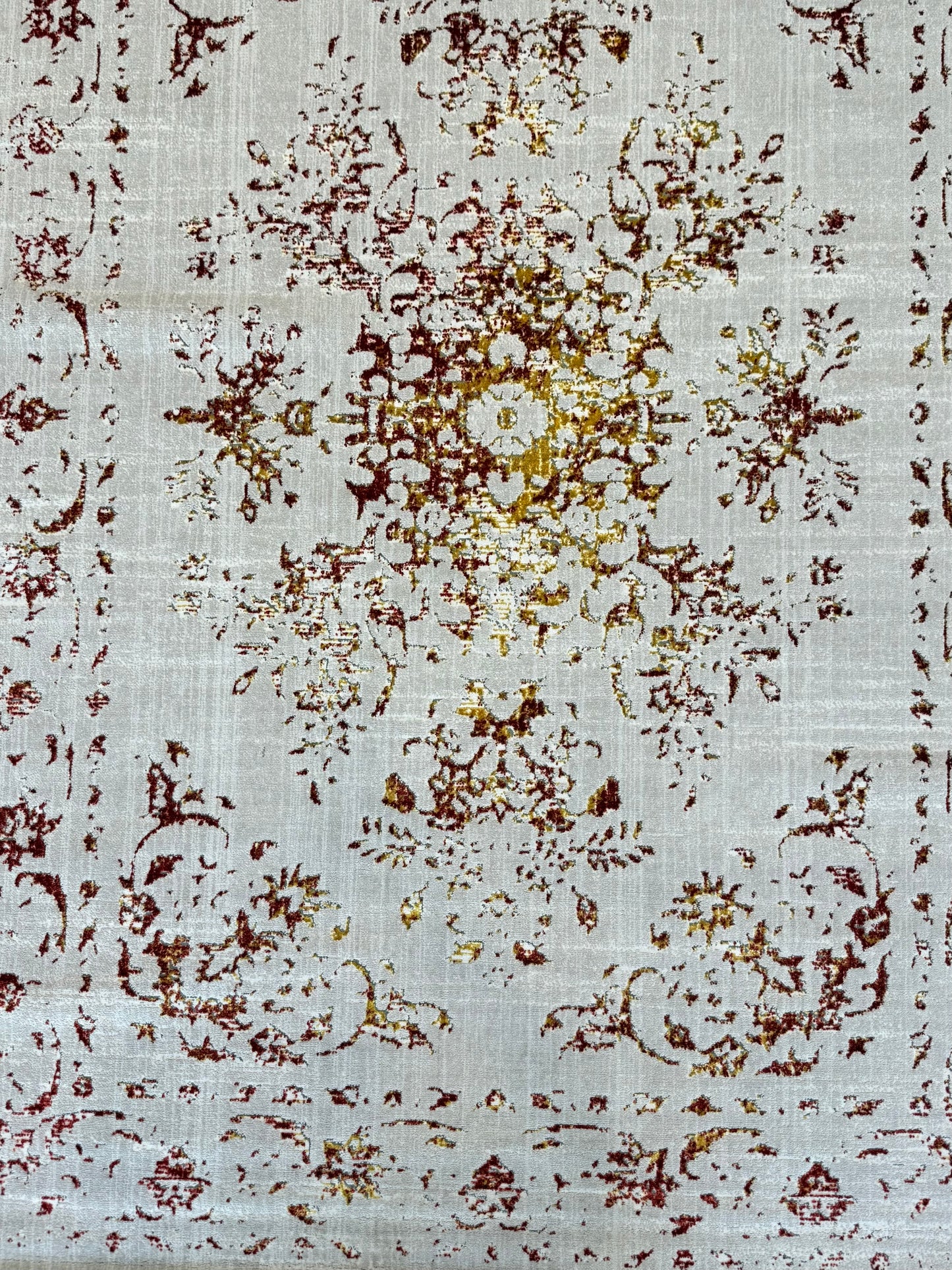 Elegant Distressed Floral Area Rug - Off-While Reddish Brown Gold - Size (6.7x9.6)ft