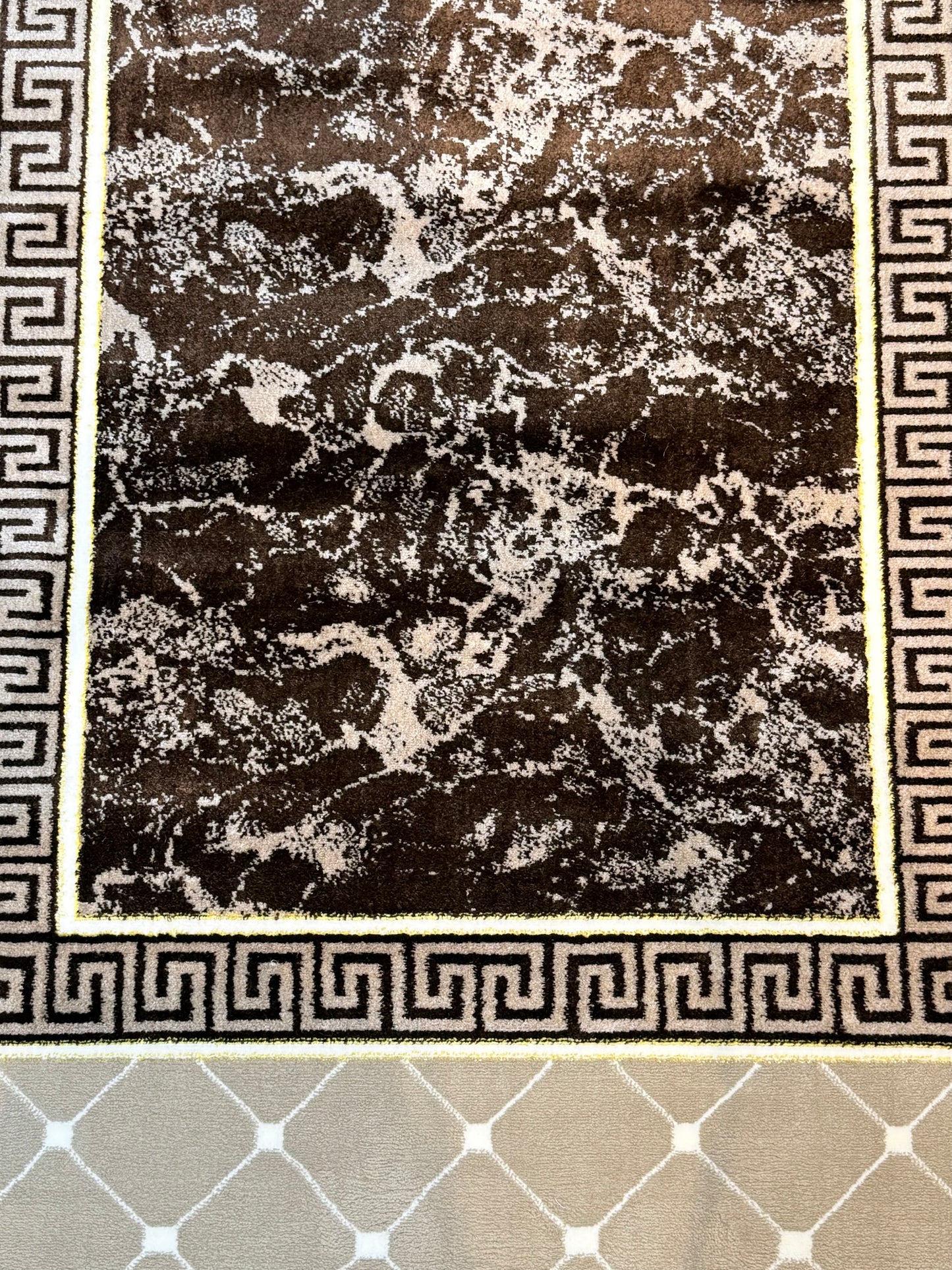 Modern Dark Brown & Taupe Greek Key Marble-Look Area Rug - Size (5x7.3) ft