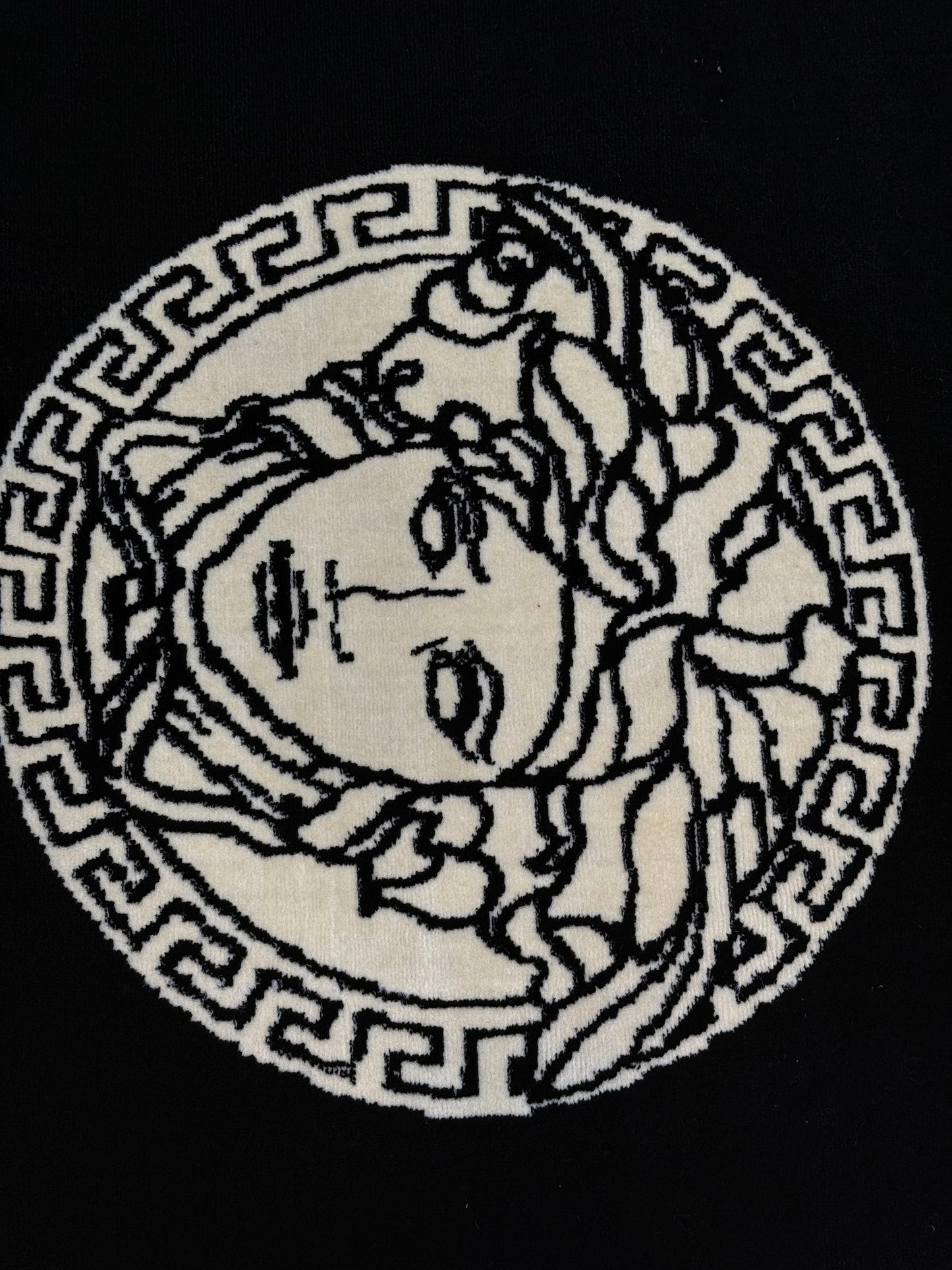 Luxury Black Versace-Inspired Area Rug – 5x8 Elegant Design