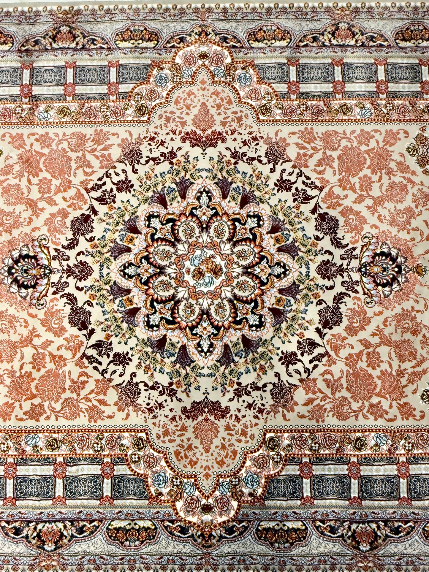 Peach Floral Medallion Persian Traditional Rug – 150x220cm (5x8 ft)