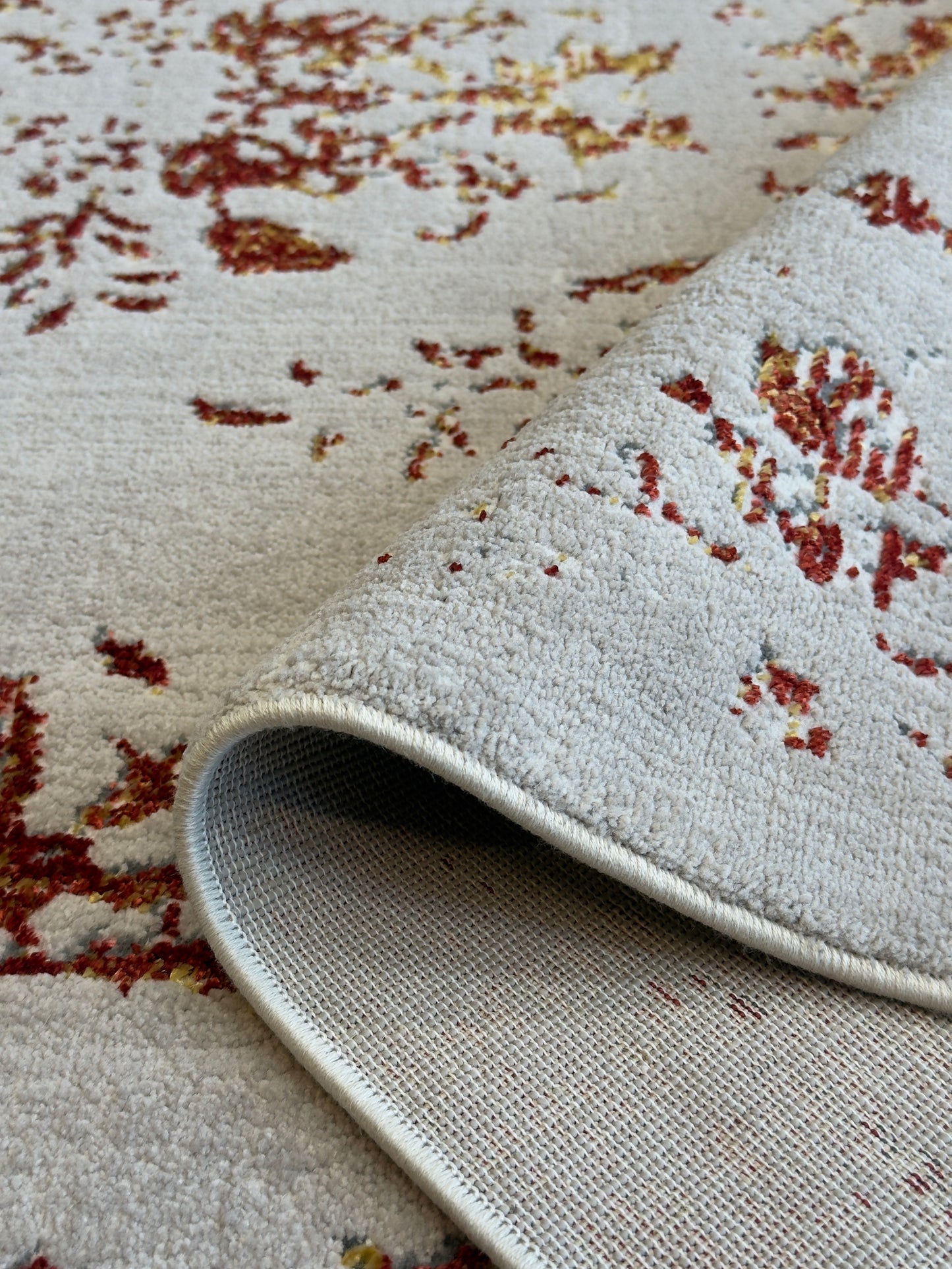 Elegant Distressed Floral Area Rug - Off-While Reddish Brown Gold - Size (6.7x9.6)ft