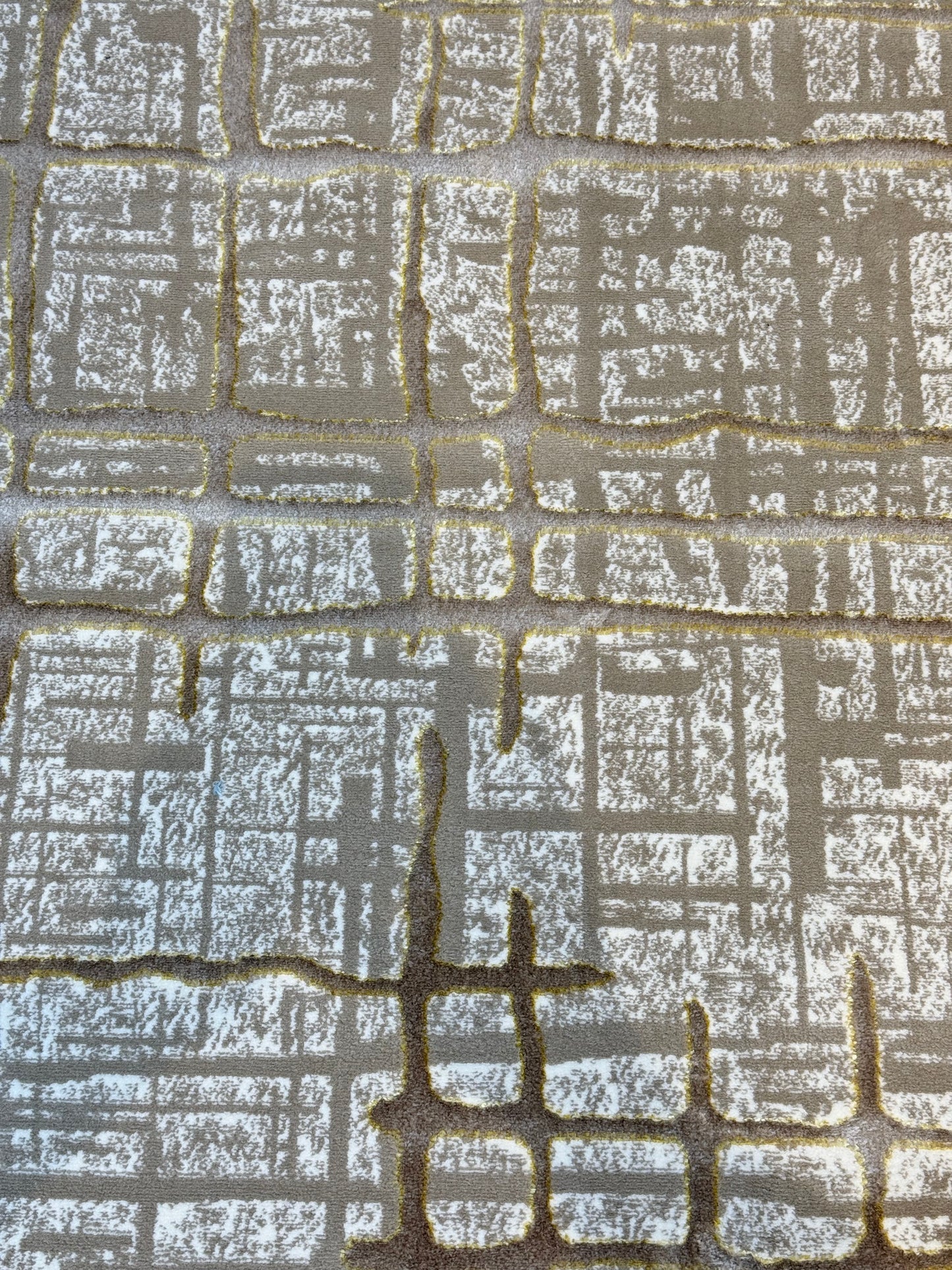 Distressed Abstract Grid |Textured Area Rug | Beige & Ivory | Size (5 x 7.3 ft)