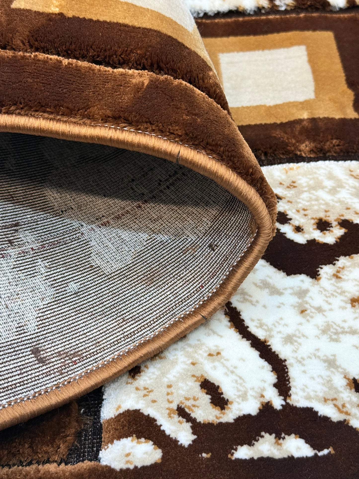 Textured Stone-Inspired Velvet Rug in Brown, Beige & Cream – Size 3 available