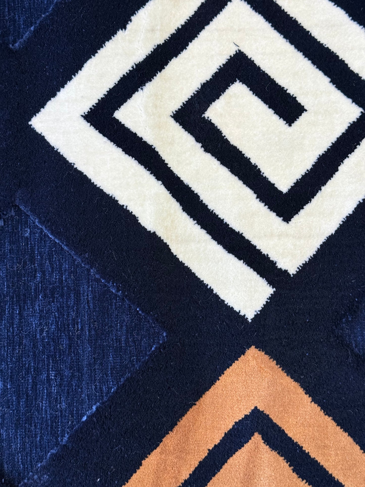 Chenille Rug Geometric Spiral Charm Size 125x170cm (4.1x5.7)ft