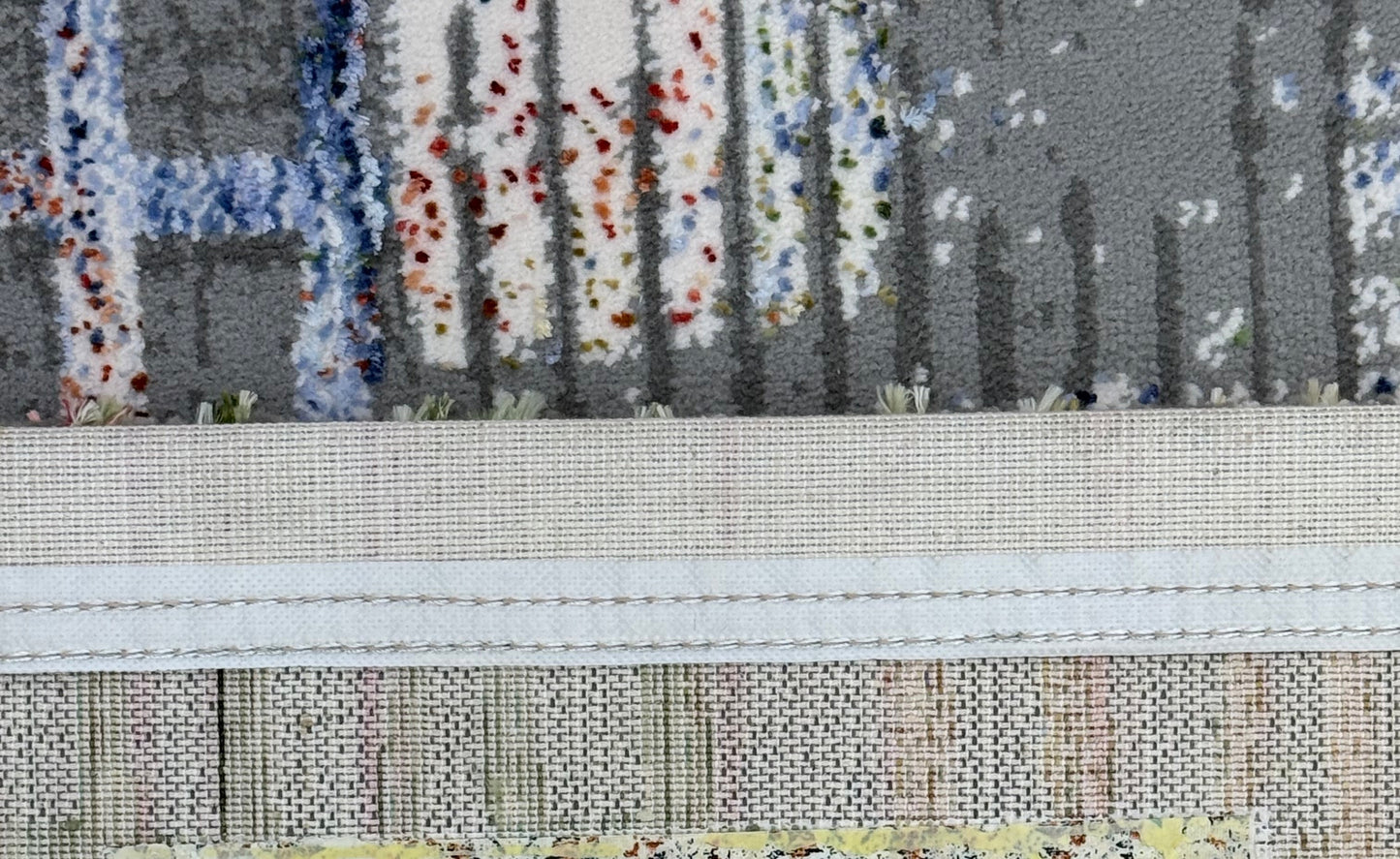 Artistic Linear Abstract Rug | Grey, Ivory | Size 150x220 cm (approx 4.11 x 7.2 feet).