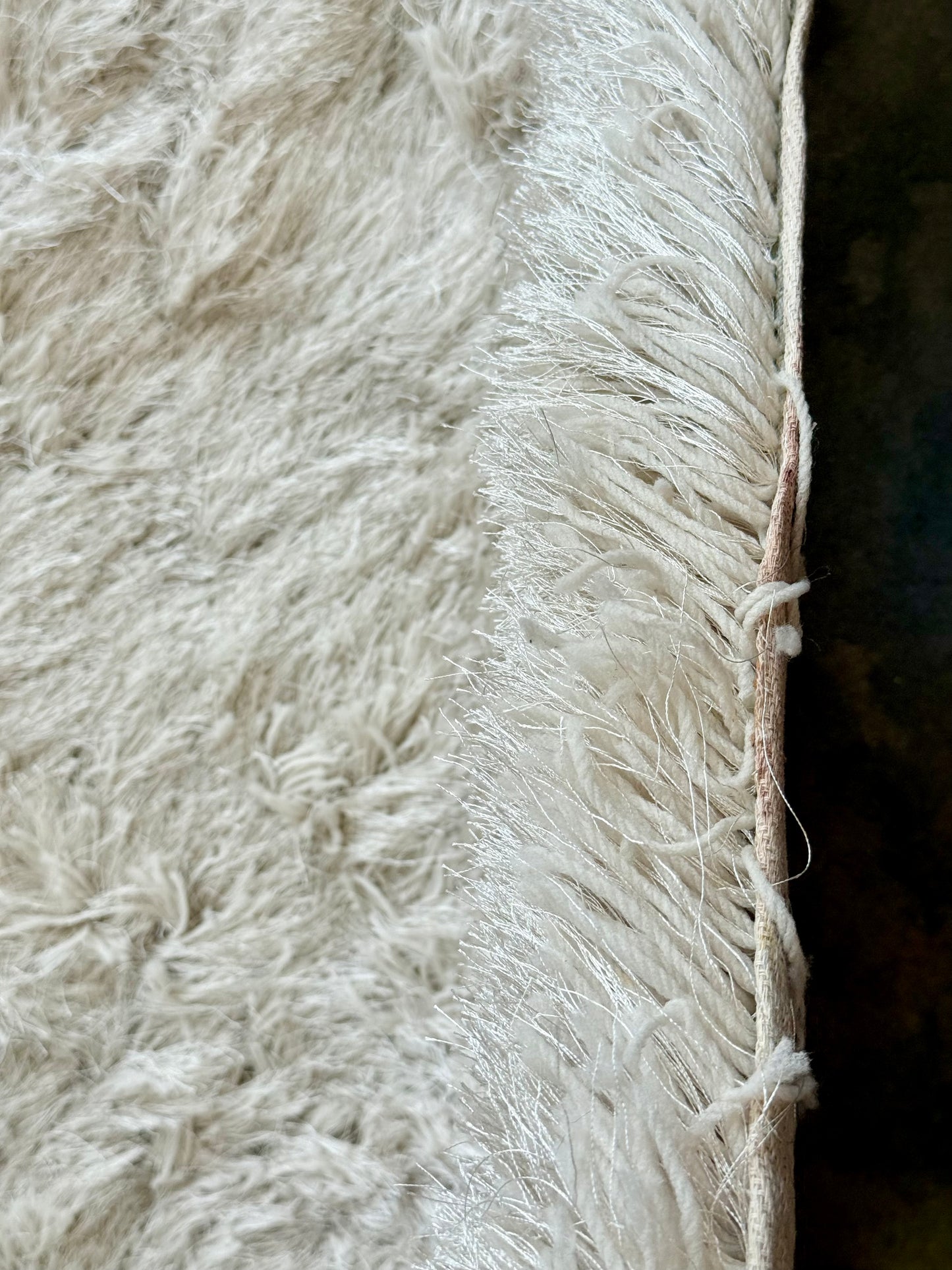 Plush Shaggy Area Rug – Cream White – 150x220 cm (4.9 x 7.2)ft