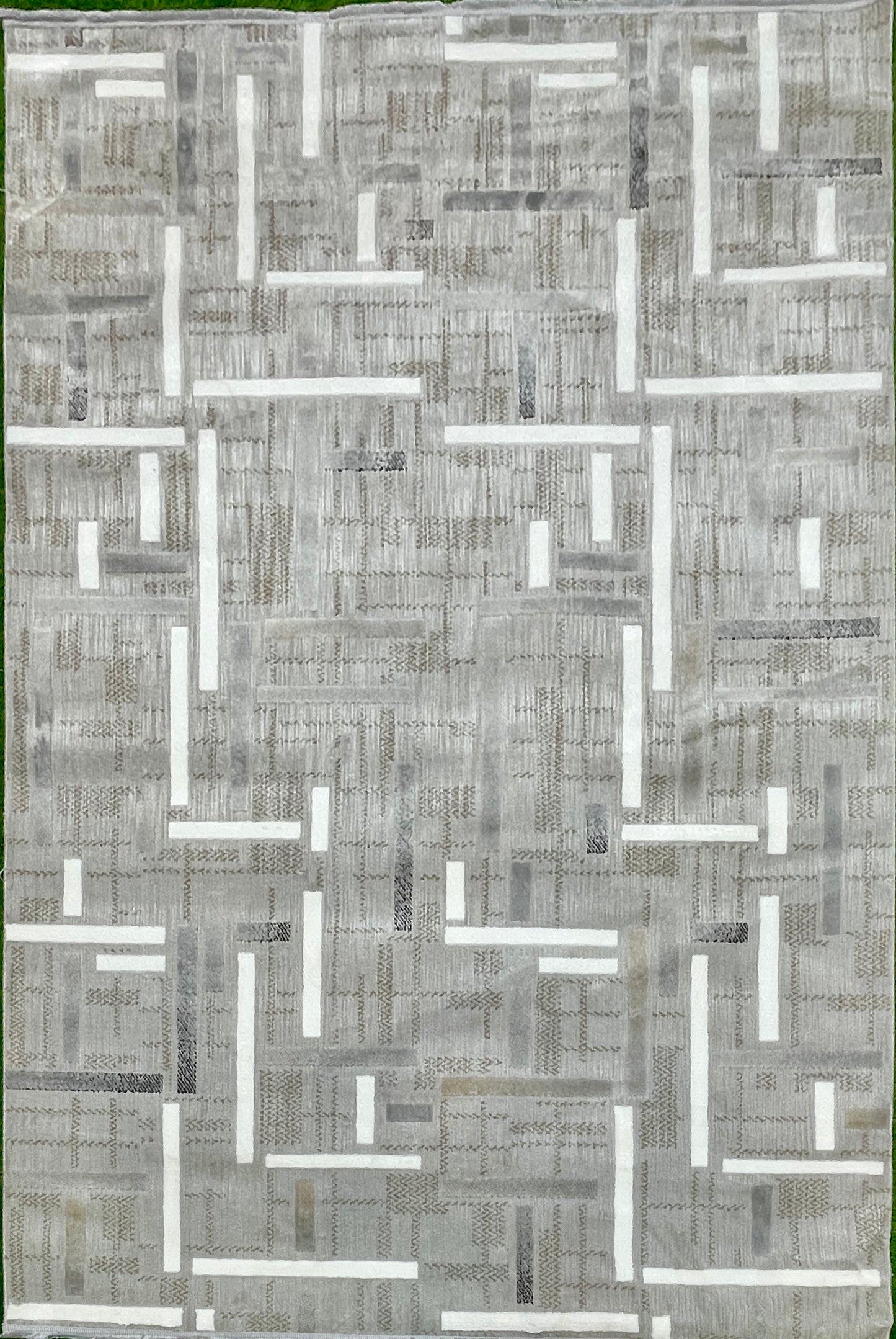 Elegant and Durable Modern Grey Rug - 156x230cm (5.1x7.7)feet