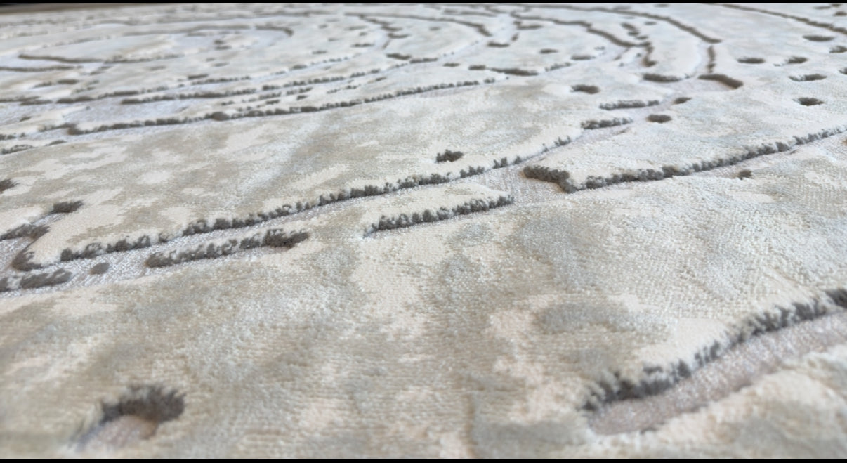 Quartz Modern Abstract Swirl Rug - Ivory and Light Grey - Size (6.7x9.6)ft