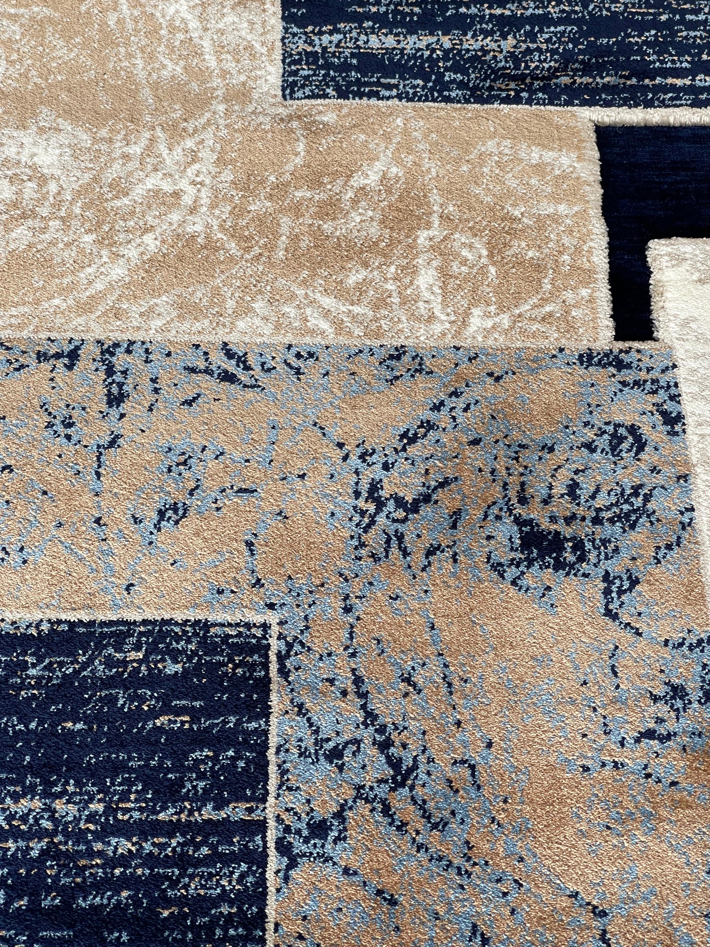 Sapphire Squares Modern Rug - 150x220cm (4.11x7.3)feet