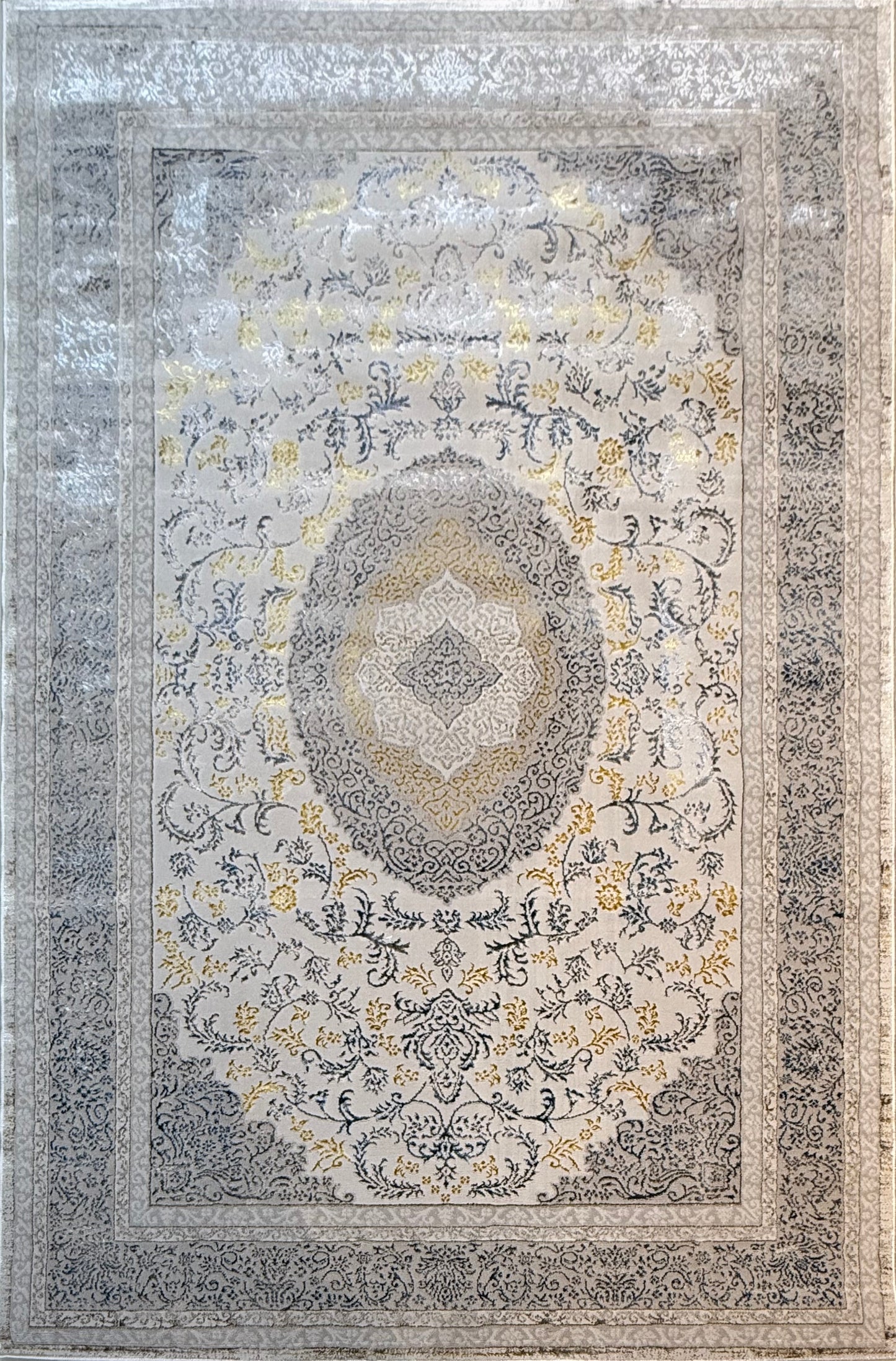 Intricate Medallion Pattern Carpet in Cream, Silver and Metallic Tones | Size 150x220cm (approx 4'11" x 7'2") ft