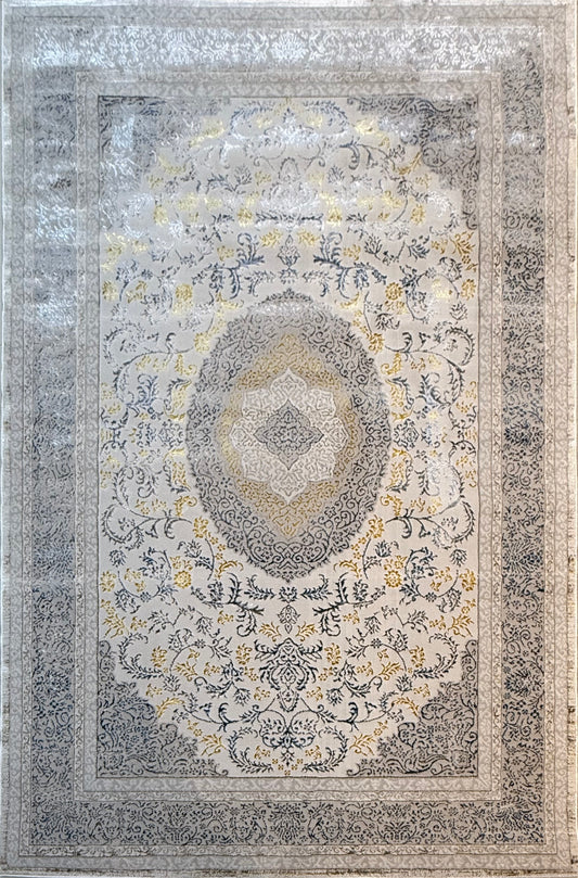 Intricate Medallion Pattern Carpet in Cream, Silver and Metallic Tones | Size 150x220cm (approx 4'11" x 7'2") ft