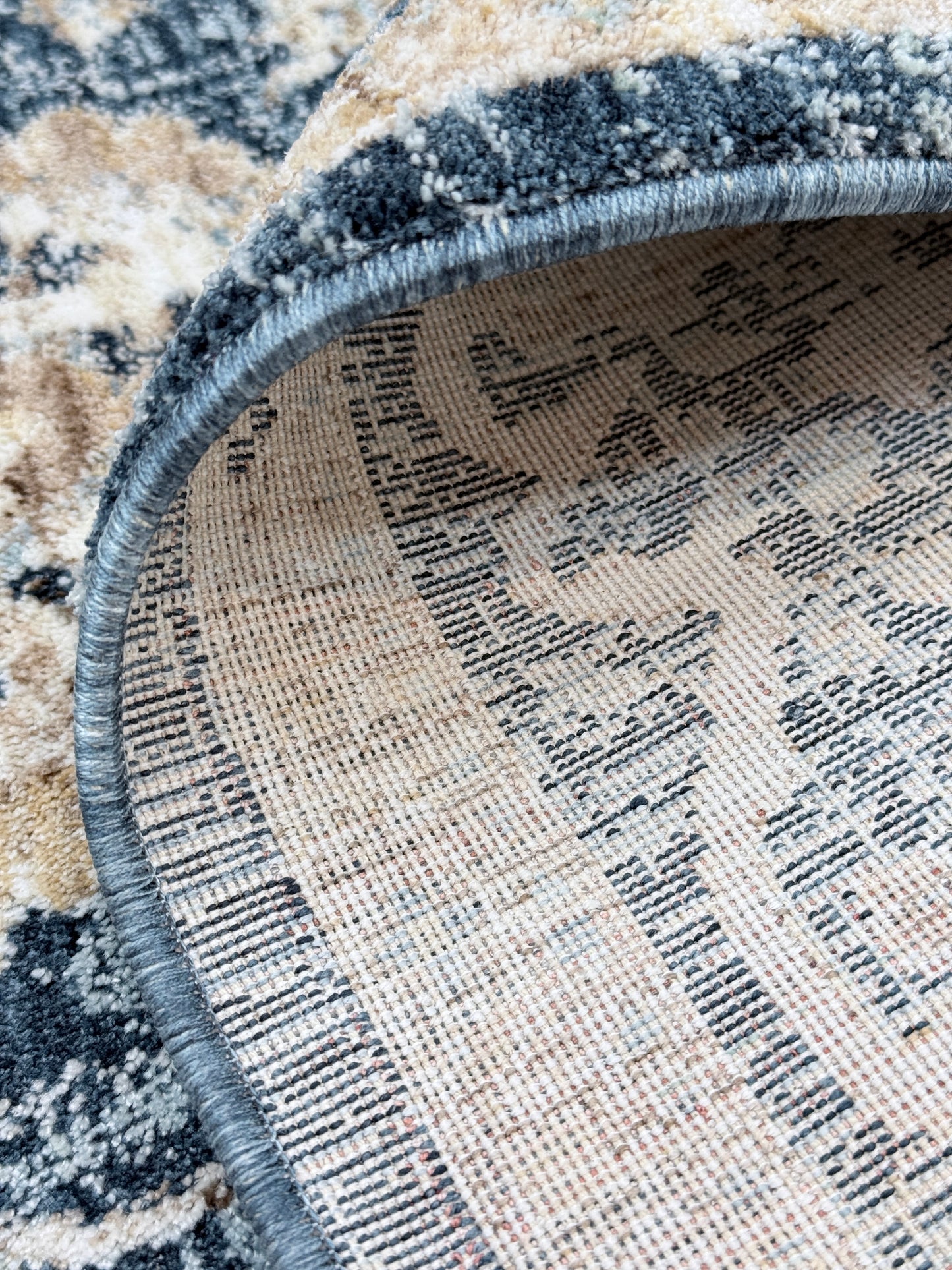 Vintage Medallion Oriental Rug | Blue, Cream, and Grey | Size 150x230 cm (4.11x7.6 ft)