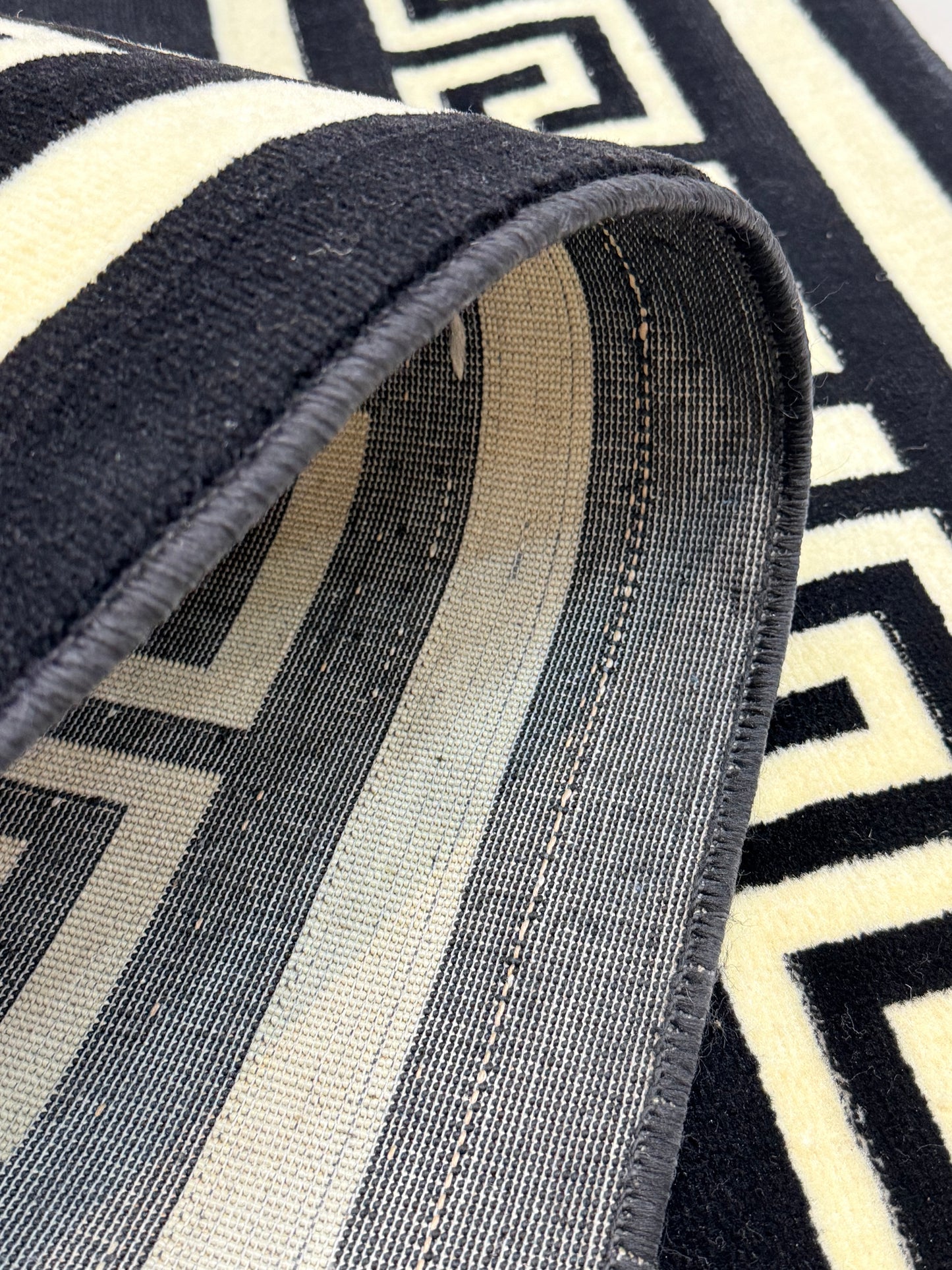 Luxury Black Versace-Inspired Area Rug – 5x8 Elegant Design