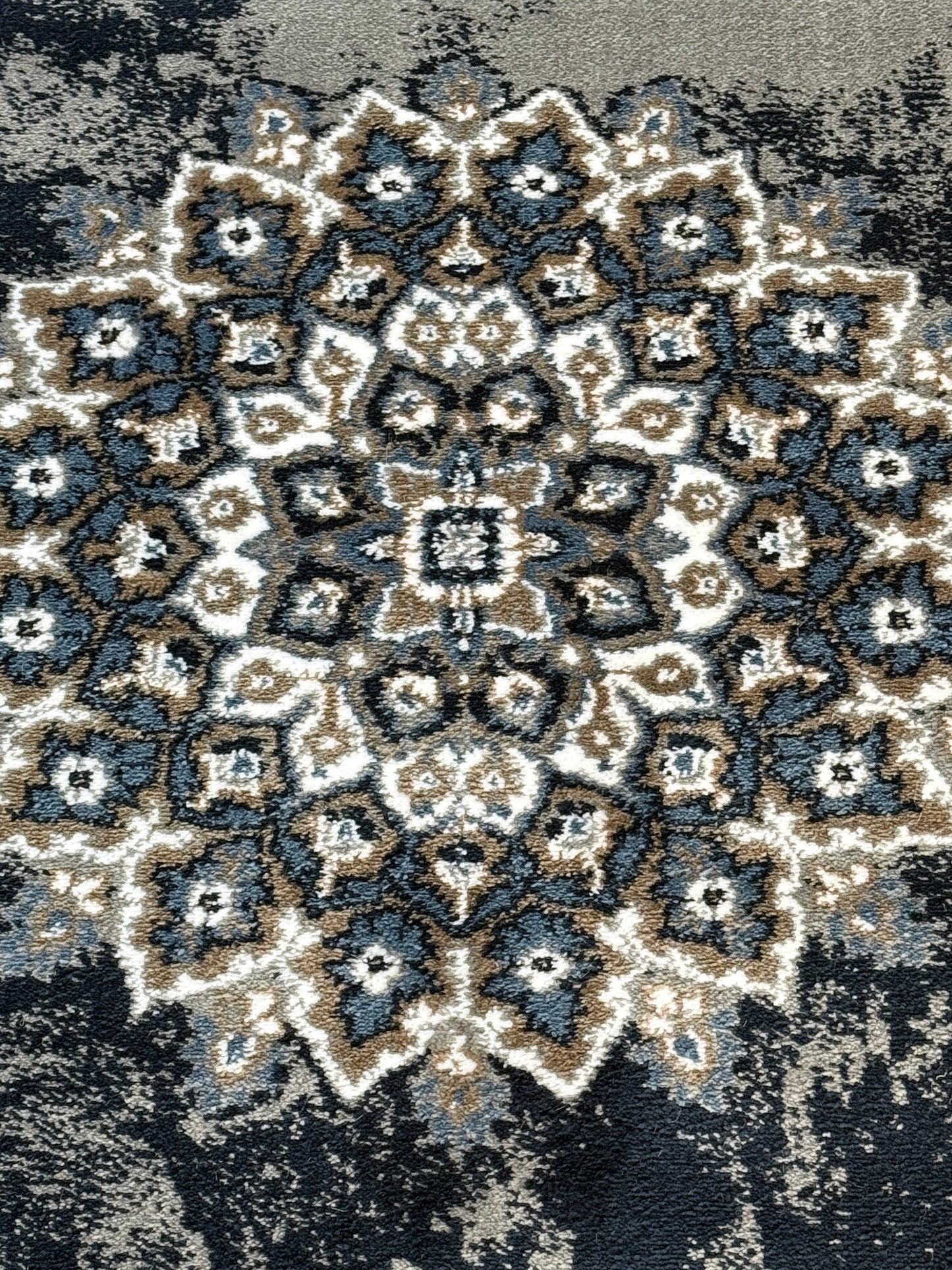 Classic Persian Style Area Rug | Navy Blue Grey Beige Ivory | Size 5 x 7.3 ft