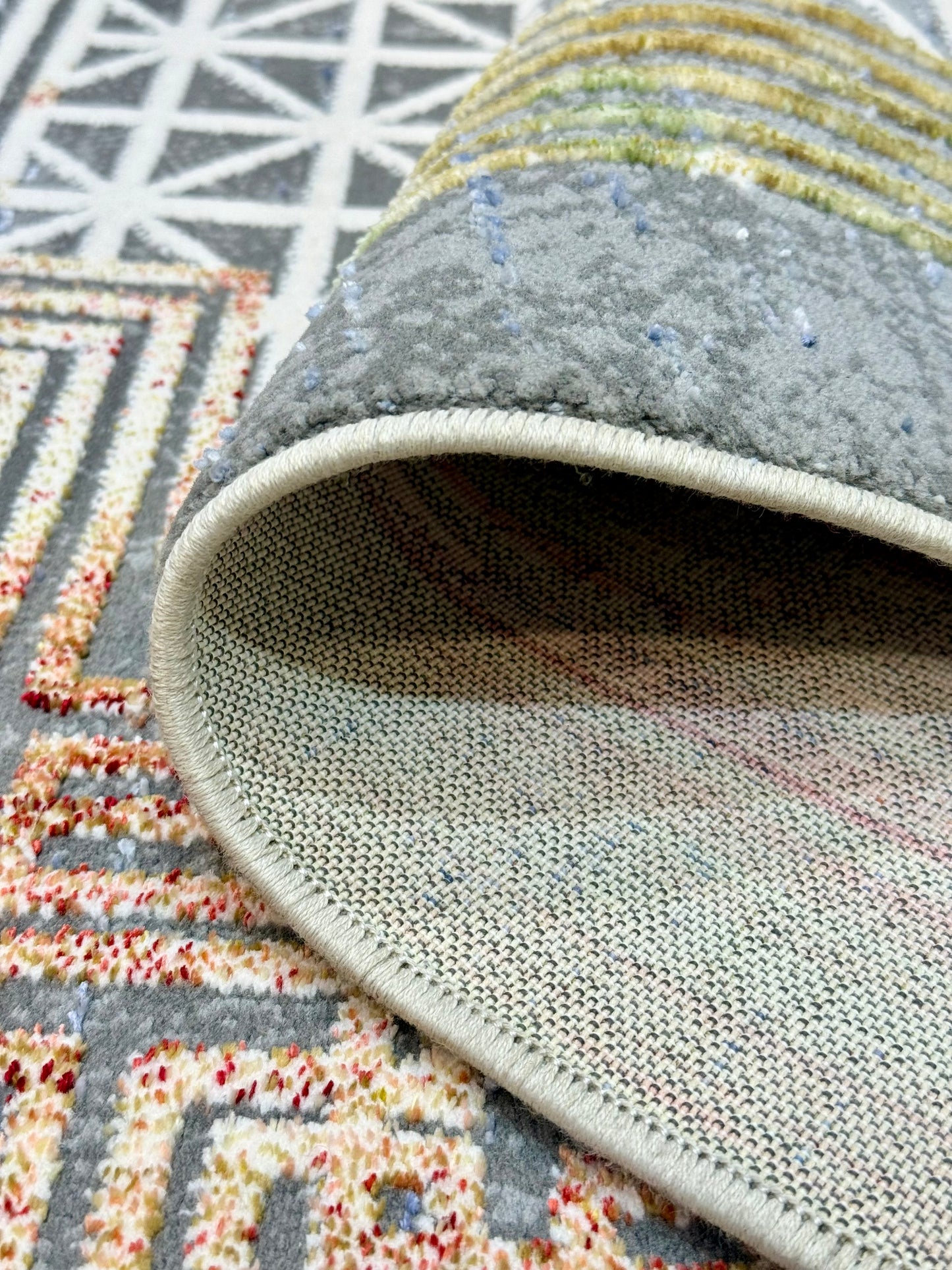 Modern Grid Pattern Rug - Grey, White, Rust & Green Size 150x220 cm (4.10x7.3)ft