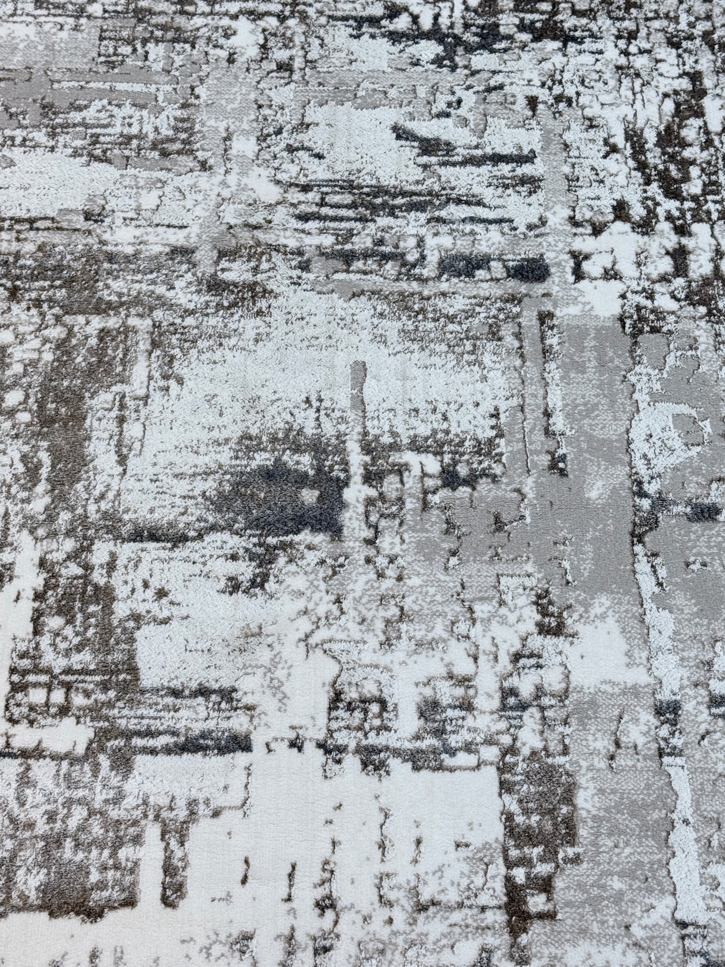 Modern Abstract Distressed Rug | Grey, Silver & Charcoal | Size 200x300 cm (6.6x9.10 ft)