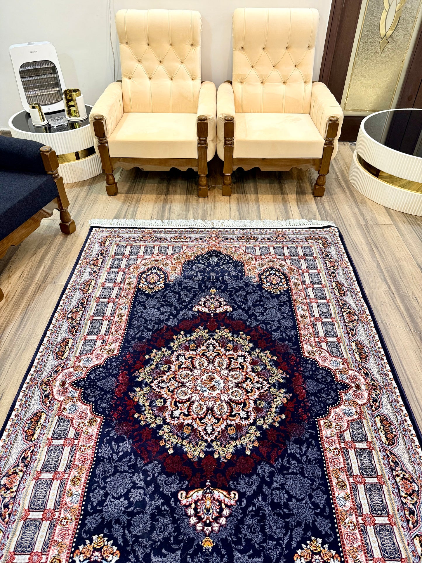 Navy & Red Persian Style Rug - 150x220cm (4.11x7.3)ft