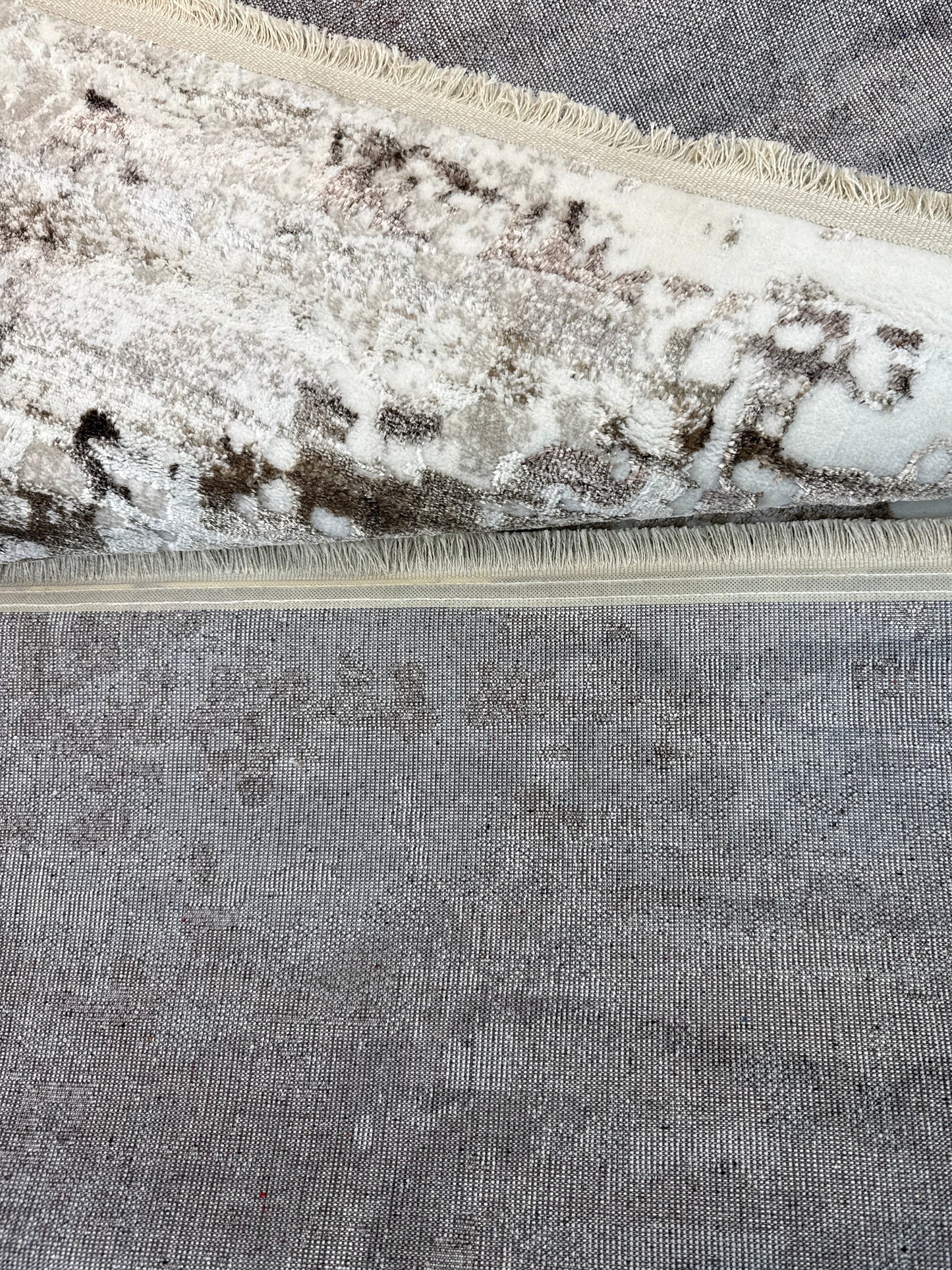 Modern Abstract Grey & Ivory Area Rug | Textured Design |Size 120×170 cm (4×5.7 ft)