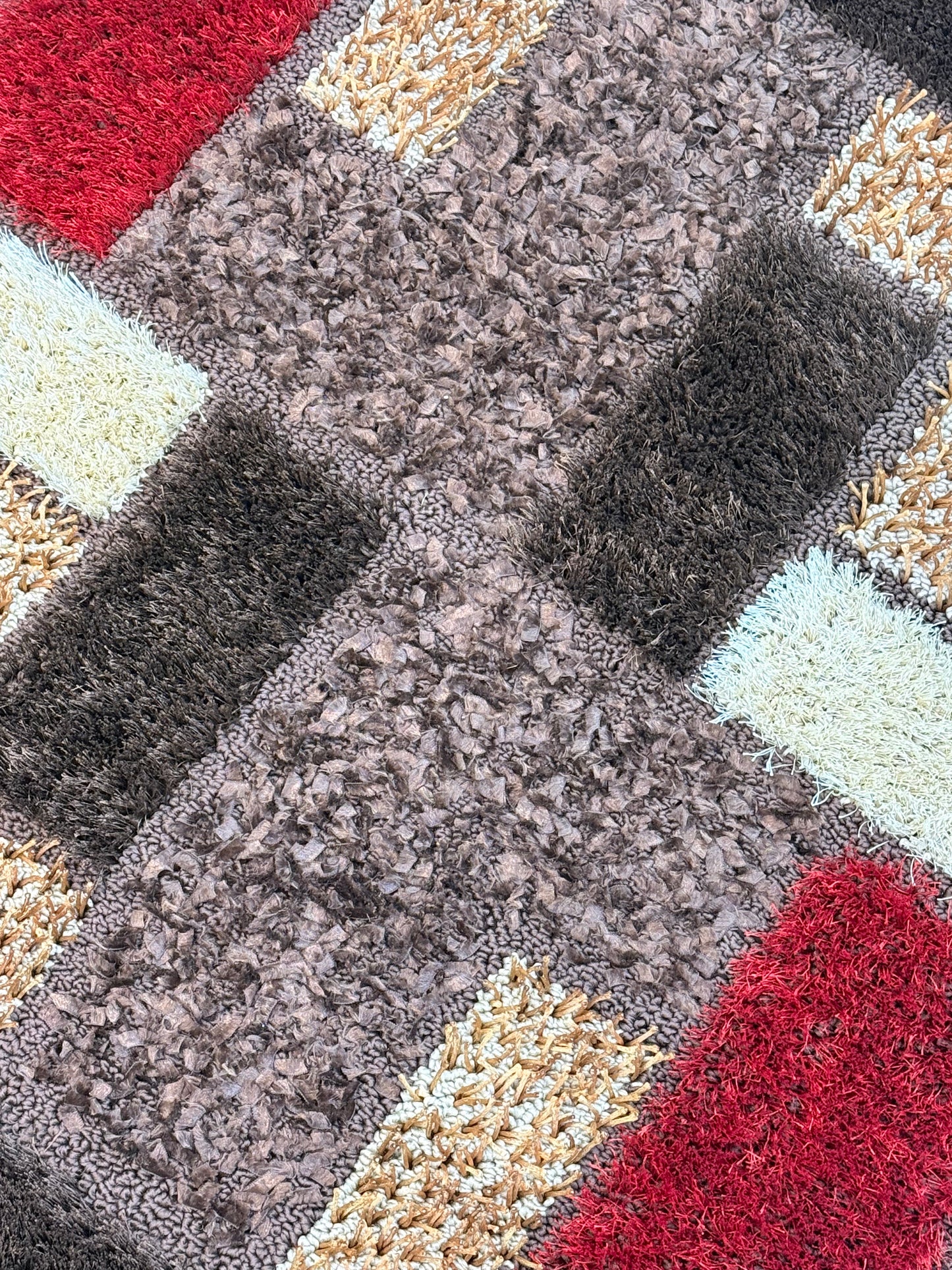 Geometric Shaggy Area Rug pattern of red, chocolate brown & beige | Size 100x150 cm (3.3x4.11 ft)