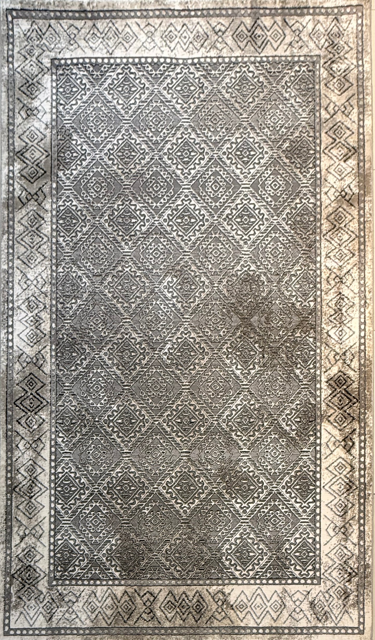 Vintage Wash Diamond Rug - Grey/Ivory - Size 150x235 cm (4.8x7.9)ft
