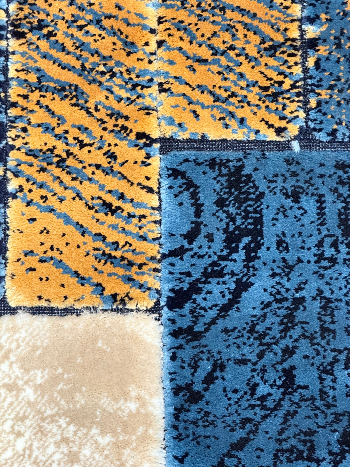 Modern Mosaic Velvet Navy blue & Dark Grey Rug – Size Multiple Options