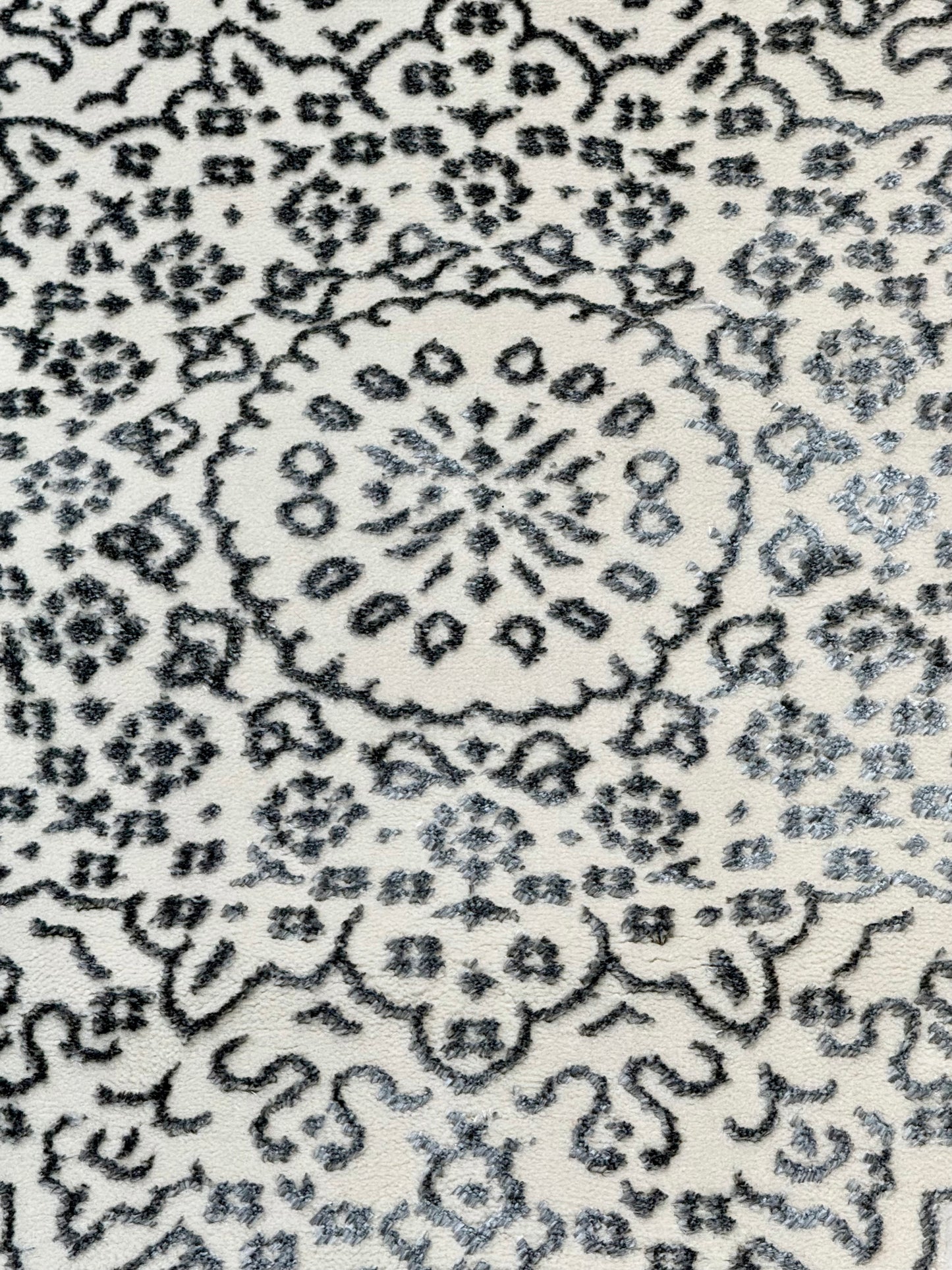 Diamond Sunset 2 Rug comes in White and Grey colors with a size 160 x 230 cm (5.3x7.6 ft)