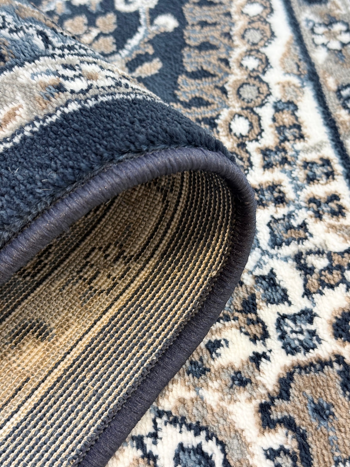 Traditional Persian Style Area Rug | Dark Blue Grey and Beige Colours | Size 5x7.3 ft