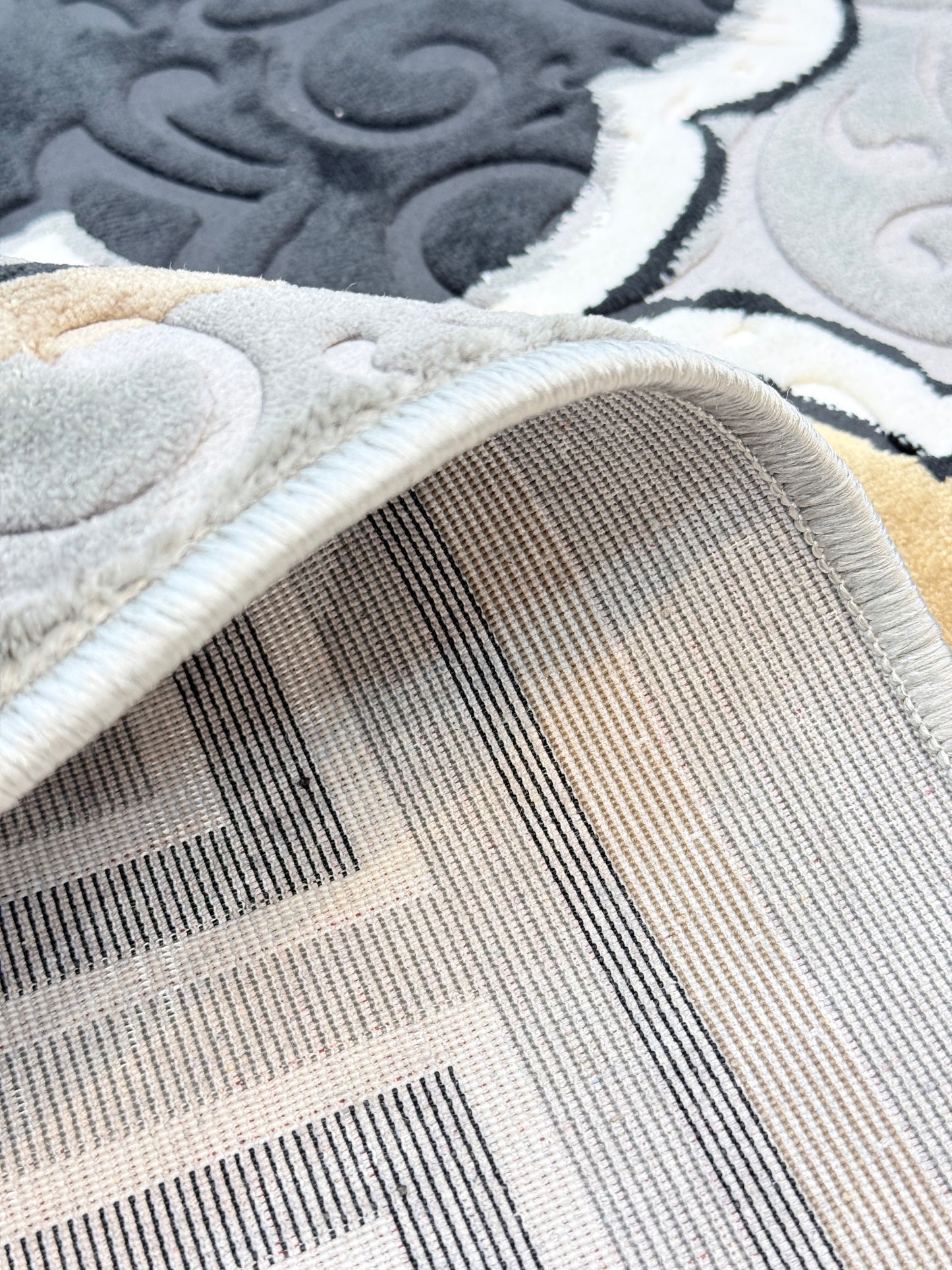 Greek Key Moroccan Trellis | Grey, Black, Cream & Gold | Size 200x290 cm (6.6x9.6 ft)