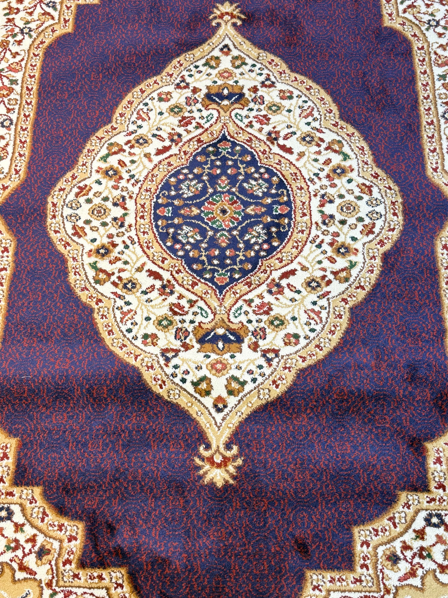 Deep Indigo Medallion Area Rug | Classic Floral Border | Size 200 x 290 cm (6.5 x 9.5 ft)
