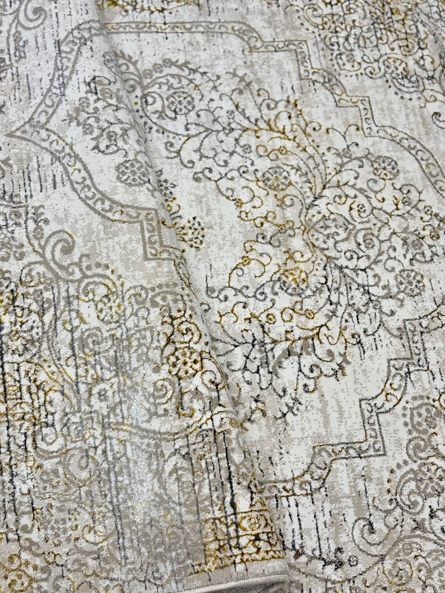 Vintage Persian-Style Area Rug |Ivory & Beige Floral Medallion | Size150×220 cm (4.11×7.3 ft)