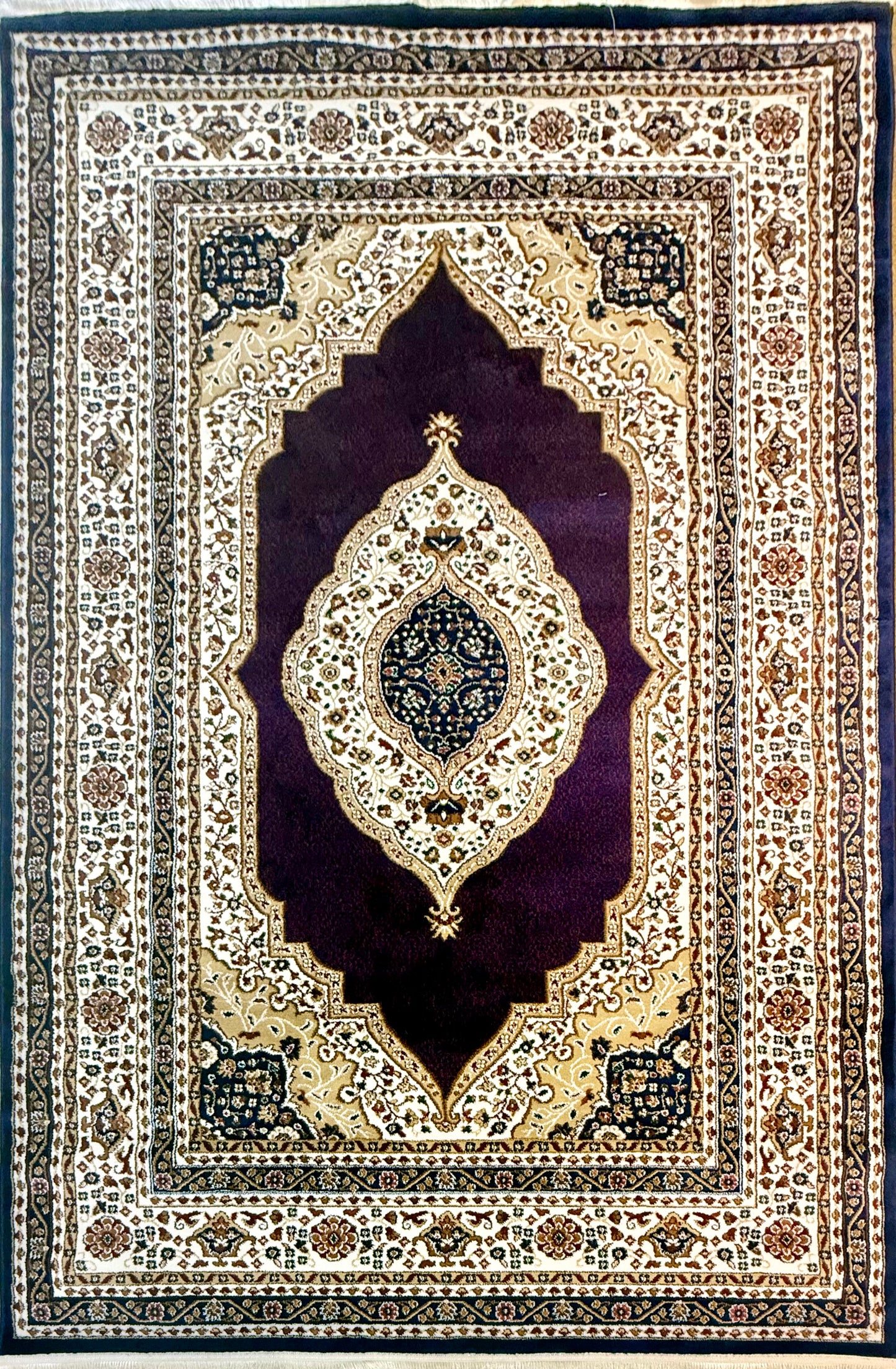 Deep Indigo Medallion Area Rug | Classic Floral Border | Size 200 x 290 cm (6.5 x 9.5 ft)