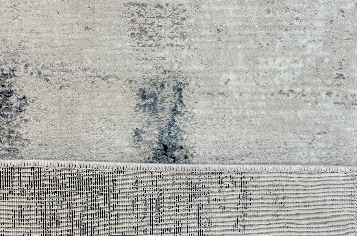 Modern Abstract Area Rug for Living Room – Grey, Navy & Beige Textured Design | 150×220 cm (4.11×7.3 ft)