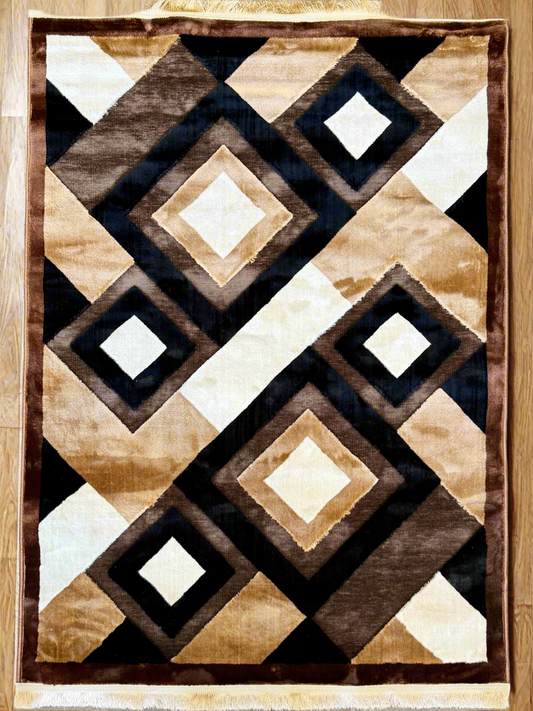 Geometric Chenille Area Rug - Black, Beige, and Brown Diamond Pattern 125x170cm (4.1x5.7)ft