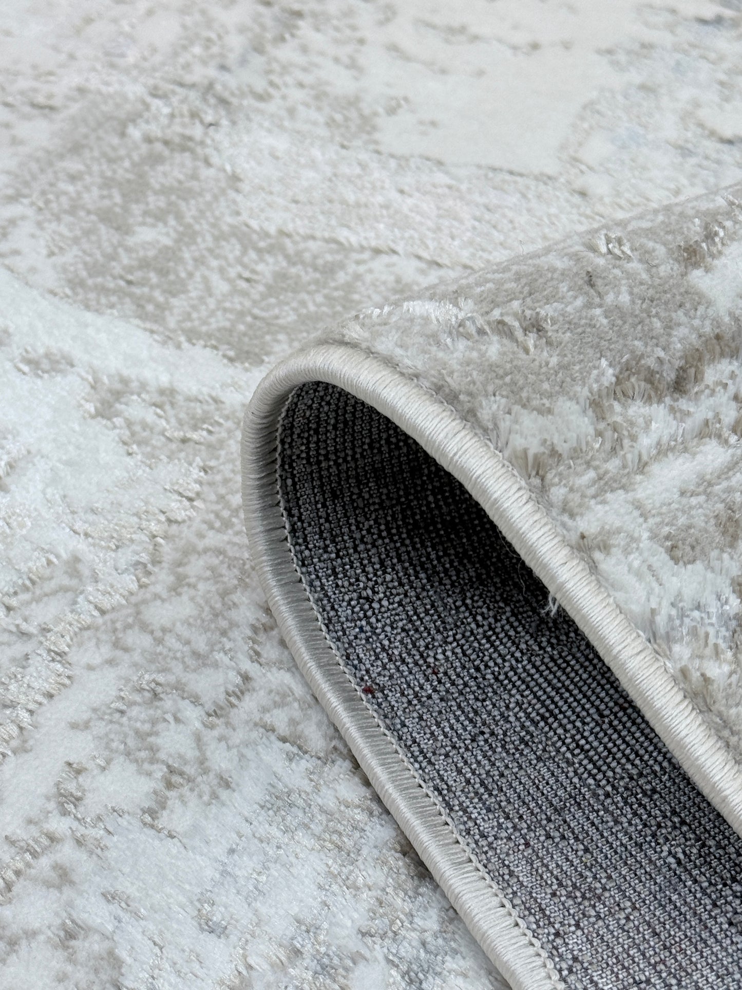 Modern Abstract Distressed Rug | Grey, Silver & Charcoal | Size 200x300 cm (6.6x9.10 ft)