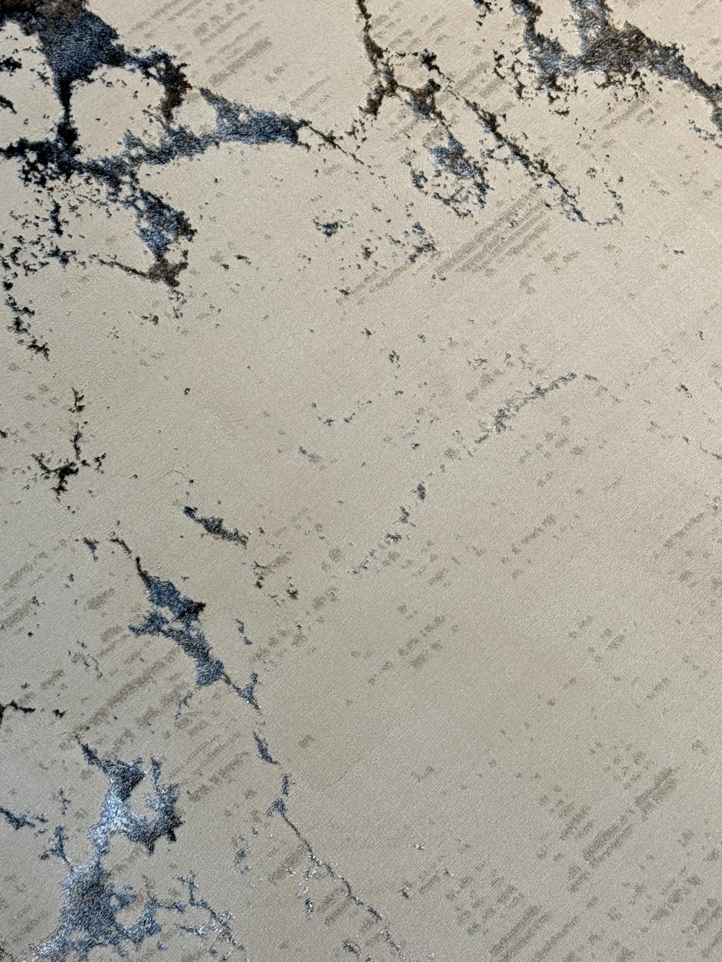 Distressed Abstract Marble Rug in shades of grey, cream & charcoal | Size 150x220cm (4.11x7.2 ft)