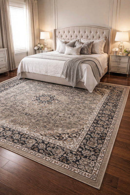Medallion Traditional Oriental Rug | charcoal, silver, and ivory | Size 5x7.3 feet.