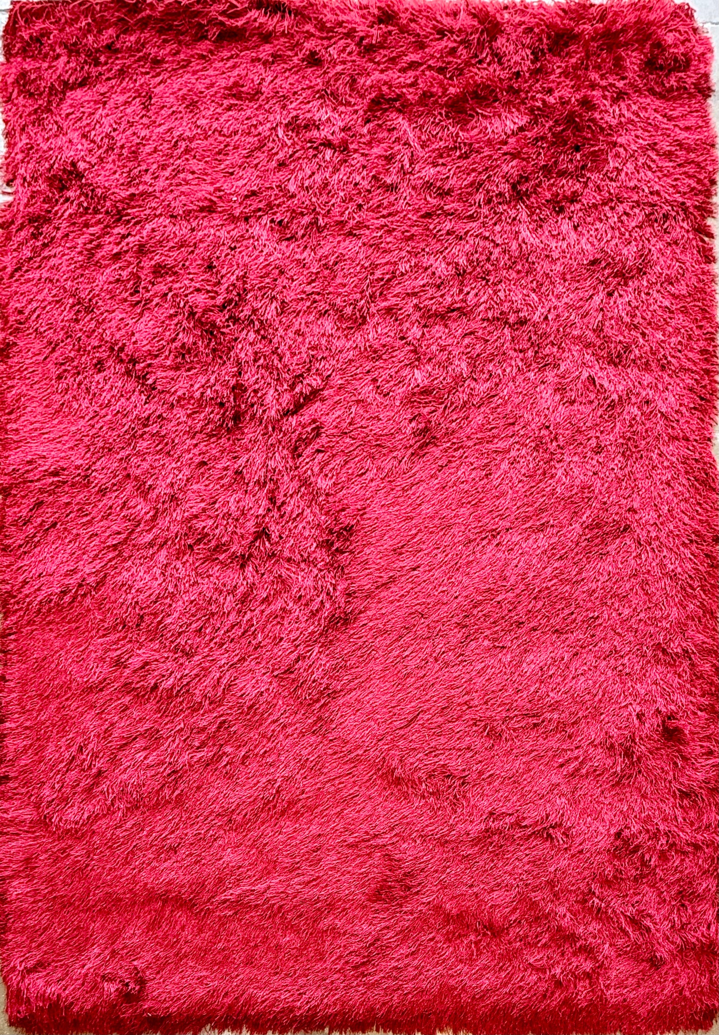 Plush Shaggy Area Rug – Hot Mehroon – 150x220 cm (4.9 x 7.2)ft