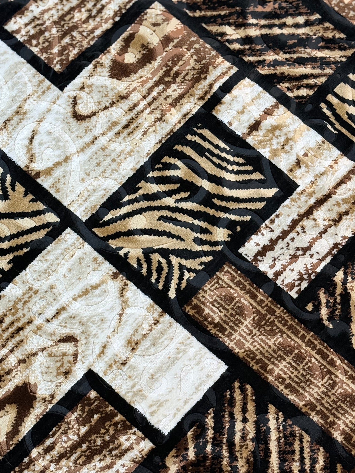 Geometric Patchwork Rug – Elegant Brown, Beige & Black Pattern | Soft & Durable | 100×150 cm (3.3×4.9 ft)