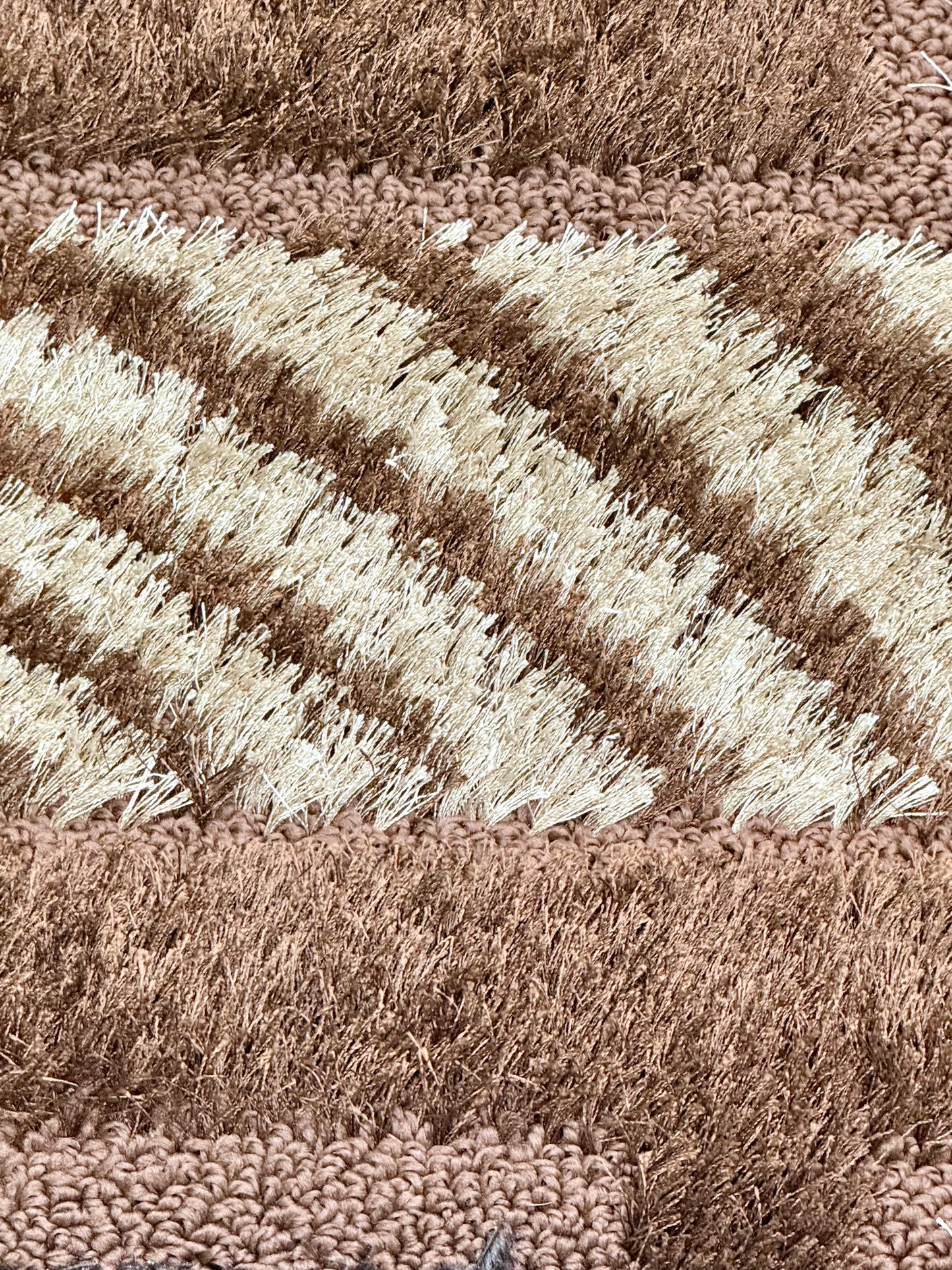 Modern GeoLux Shaggy Brown Beige & Black Rug – Size 120x170cm (3.11x5.7)ft