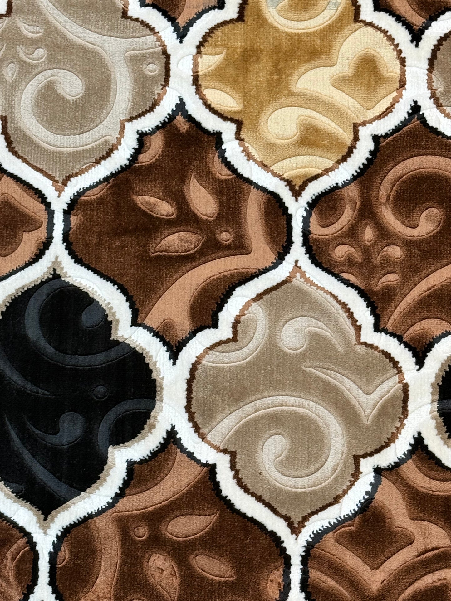 Multi-tone area rug shades of brown, beige & black rug - 100x150 cm (Approx 3'3'' x 5’0”)